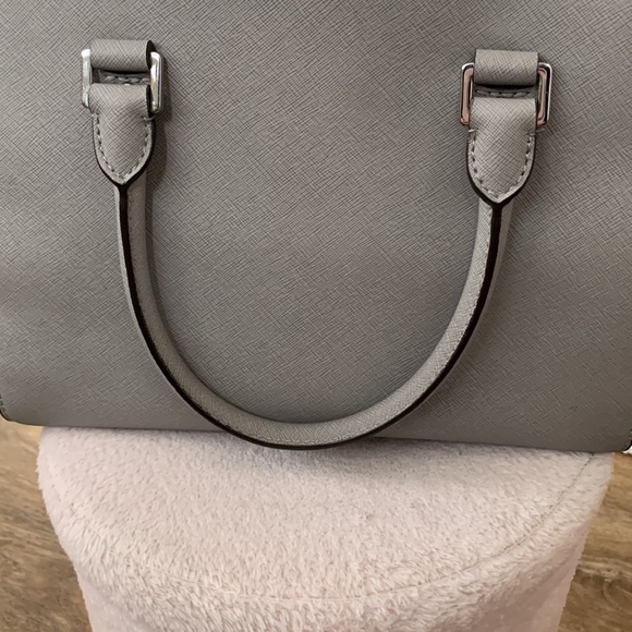 Michael Kors Medium Satchel - Picture 4 of 4